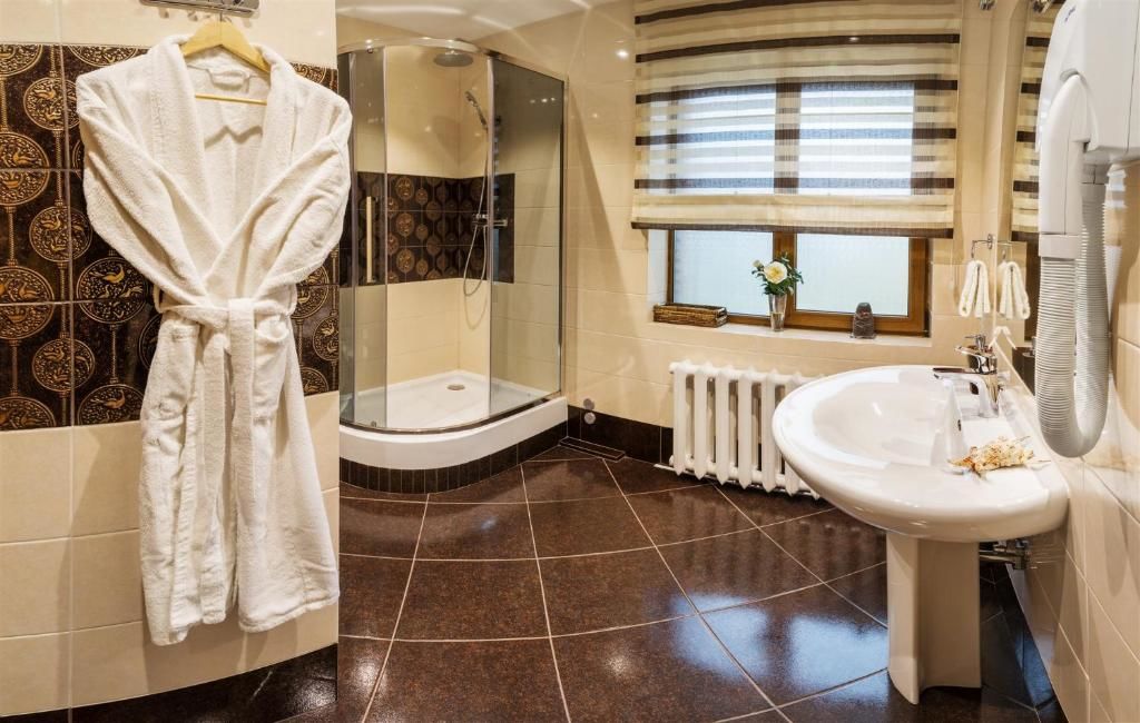 Отель Hutor Hotel Днепр
