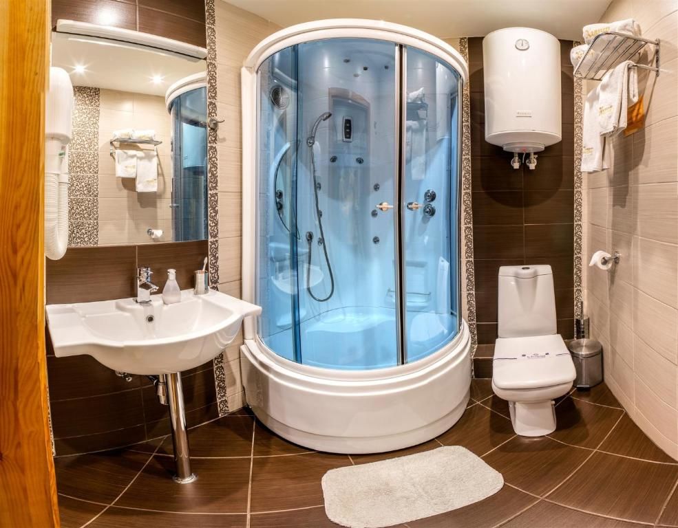 Отель Hutor Hotel Днепр