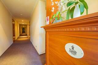Отель Hutor Hotel Днепр Двухместный номер с 2 отдельными кроватями-5