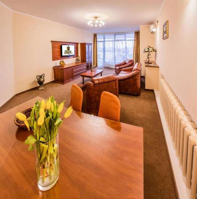 Отель Hutor Hotel Днепр-44